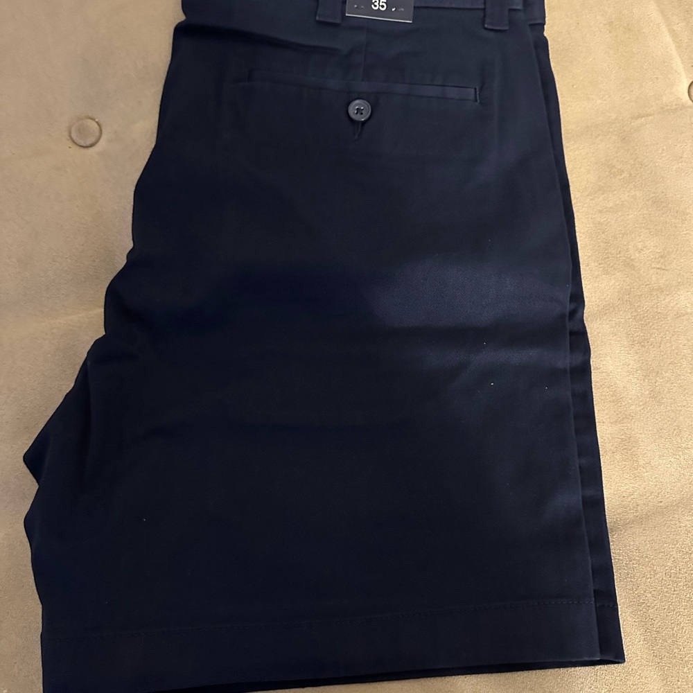 J Crew men’s shorts 7”